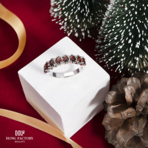 SILVER JEWELLERY INTERNAL LINKING STRATEGY